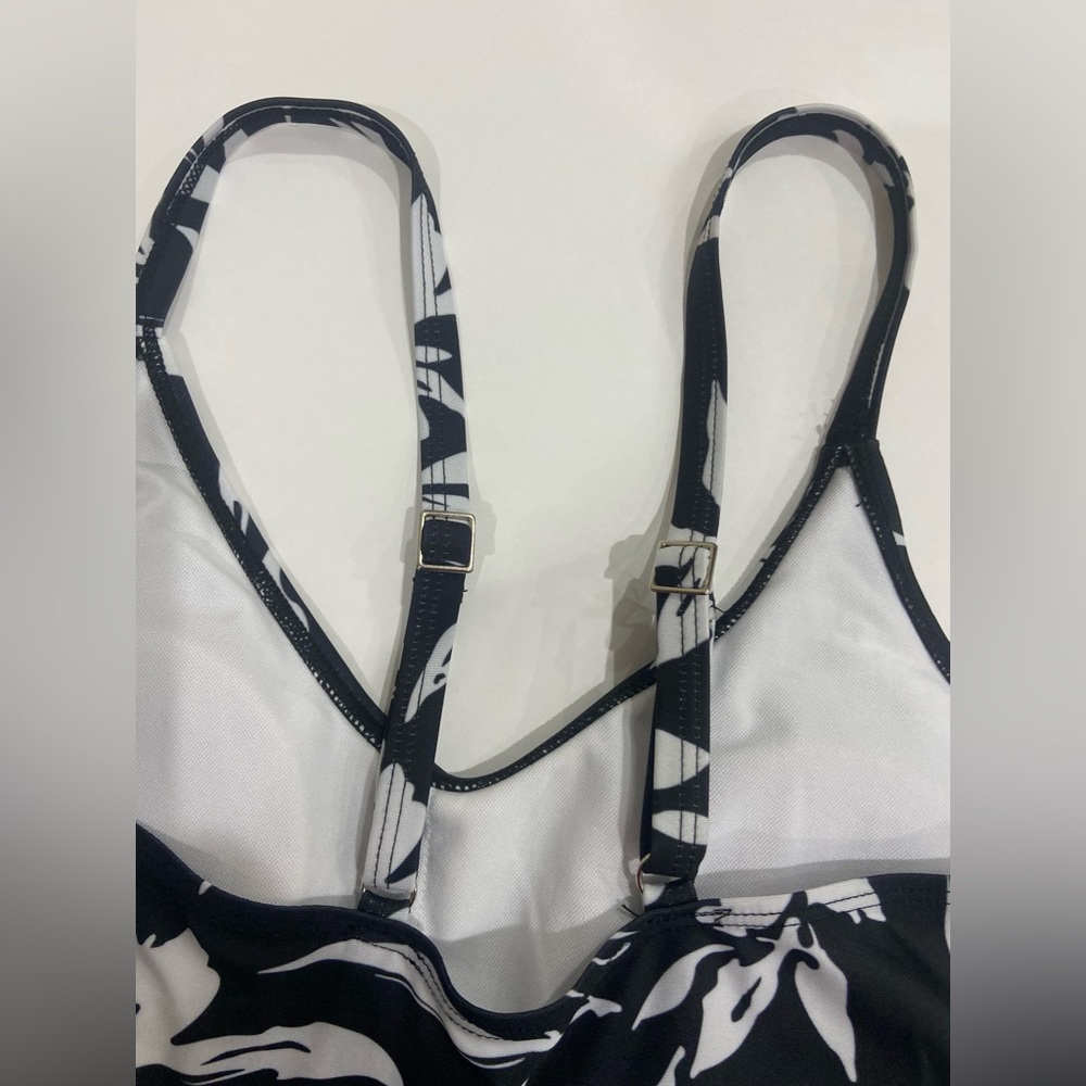 Woman’s Tankini Two-Piece Bathing Suit - Picture 6 of 9